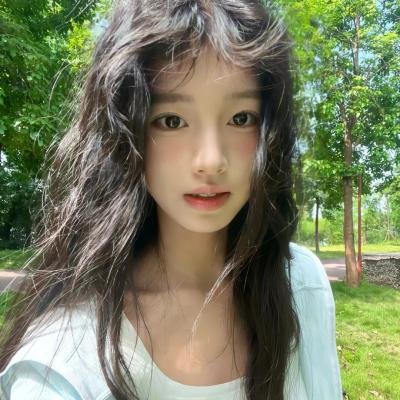 交际女封面